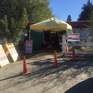 Entry into the stand on road