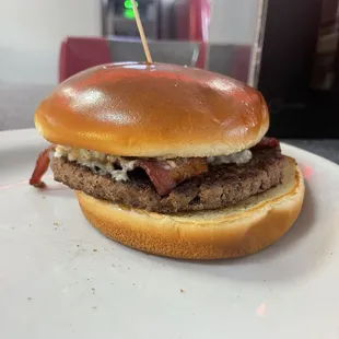 6 oz. Hamburger with Cheese
