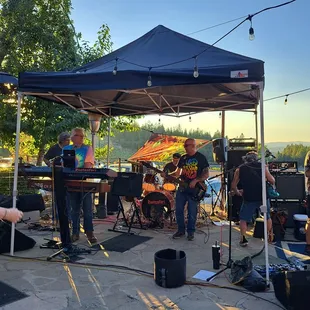 Live music Fridays, Saturdays and Sundays. Rootsafari performed 7/29/23.