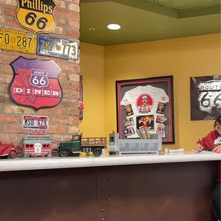 Entry Hostess Counter