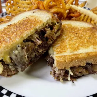 Short Rib &amp; Smoked Gouda Melt - with Caramelized Onions on Grilled Sourdough Bread. Motley Fries