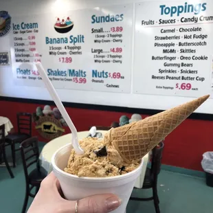 Salted caramel brownie