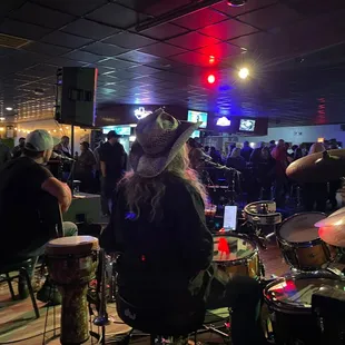 Chasing Rent rocking the HWY BAR!