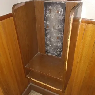 RIP payphone https://infogalactic.com/info/Payphone