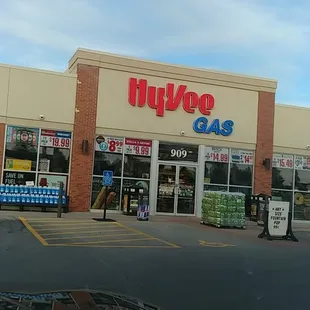 the front of a store
