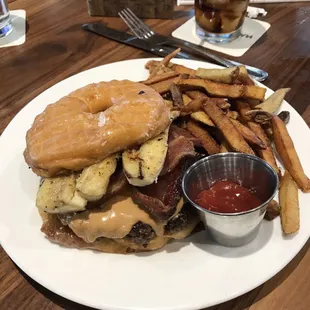 Memphis Burger: peanut butter, bacon, and bananas on a glazed donut!