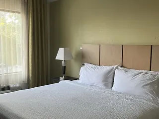 Candlewood Suites Wichita East