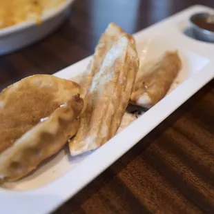 Dumplings with tiger sauce