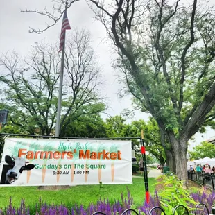  sign for the farmers market