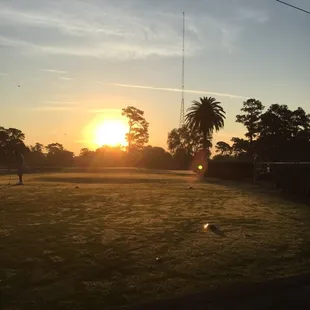 The sun is up... Let's play!