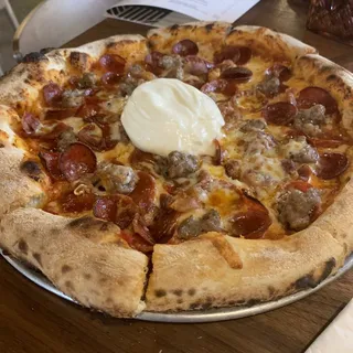 Nice to Meat Y'All Pizza