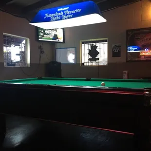 Nice table, locals are good!