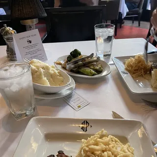 Roasted Garlic Whipped Potatoes