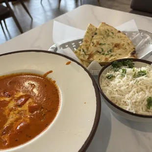 Butter chicken and garlic naan