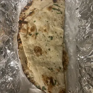 GARLIC NAAN