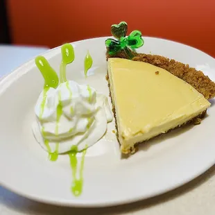 dessert, food