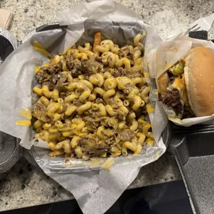 Nebraska Heat Burger French Dip Mac &amp; Cheese Fries