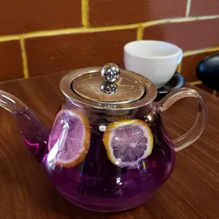 purple tea that changes color, well that says it all