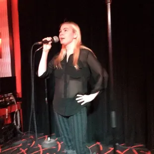 Mini me singing All that Jazz!