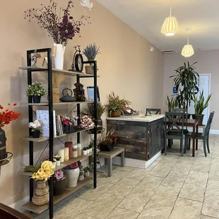 Great chill vibe.  Perfect for enjoying some great coffee and maybe getting some work done or hanging with friends.