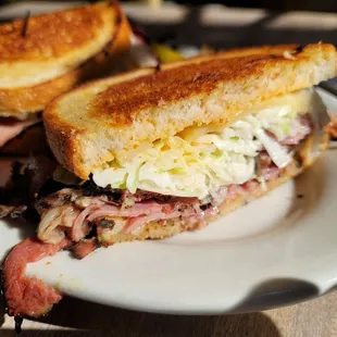 Hot pastrami sandwich. There was more meat on this sandwich than the pic would make you think.