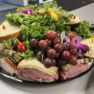 Catering Deluxe Sandwiches and Wraps Tray