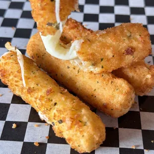 Mozzarella sticks