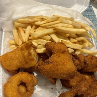 #Special Platter #7 , wings, shrimp, fish &amp; fries