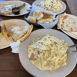 Fettuccine Chicken Alfredo