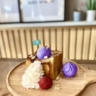 Taro ice cream honey toast