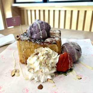 I am wonderful (Taro honey toast)