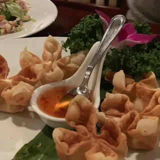 Crab Rangoon 6 Pcs