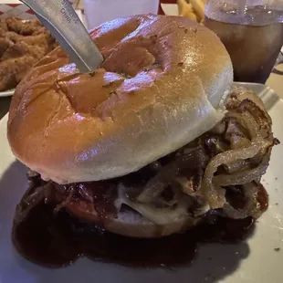 Elwood Burger