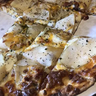 Potato Bacon Pizza