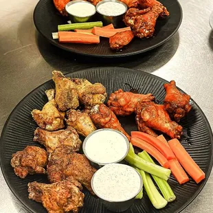 fried chicken, fried chicken wings, chicken wings and fried chicken, food, chicken, bbq chicken, chicken wings, bbq wings, poultry