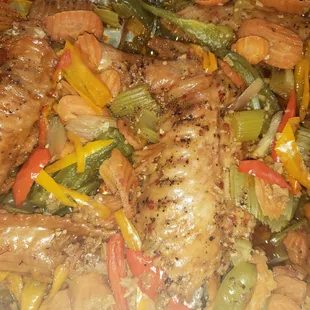 Srrrrrrvd Up Turkey wings