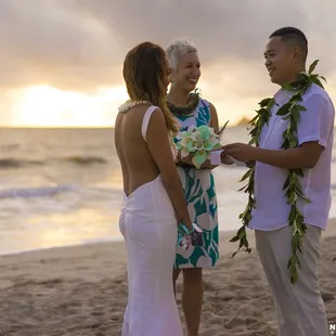 Perfect sunrise ceremony on Kailua Beach 10.17.2015