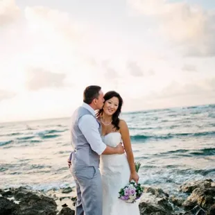 Loulu Palm Estate- married by June Dillinger