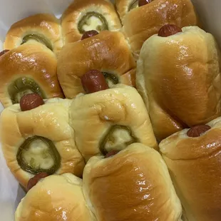 Got this thru Uber eats. The bread is SO soft &amp; delicious!