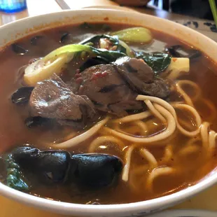 Spicy Spicy Sliced Beef Soup Noodles
