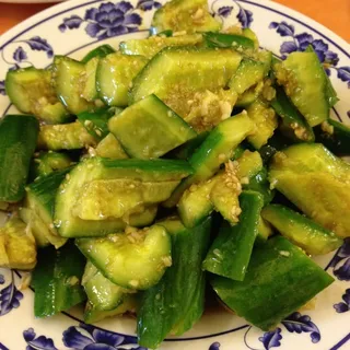 Crushed Cucumber with Garlic