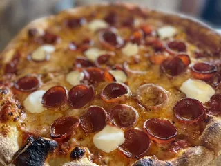Neony Pizza Works