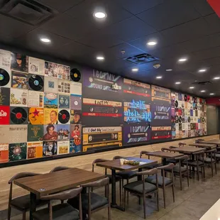 Cute decor with old vinyls on the wall
