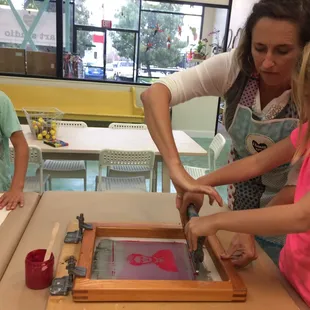 Screen printing at I heart art.