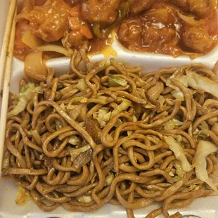 Chicken Chow Mein