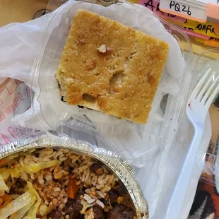 Oxtail, peas and rice and vegetables! I also had the bread pudding. Delicious!