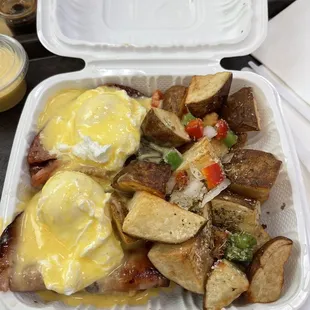 Eggs Benedict