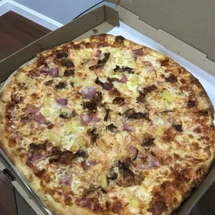 Large Hawaiian