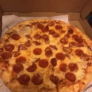 Large pepperoni pizza, delicious!!