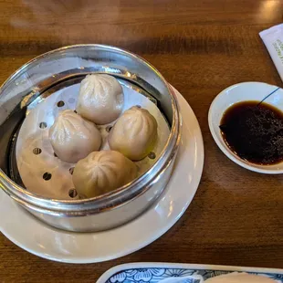 Soup dumplings